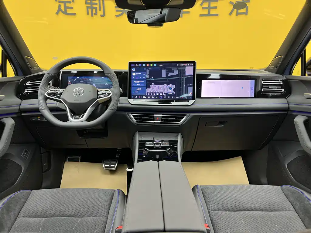 Volkswagen Volkswagen Tiguan L 2026 PRO 380TSI AWD R-Line Smart Supreme Edition 2026 - thumbnail 5