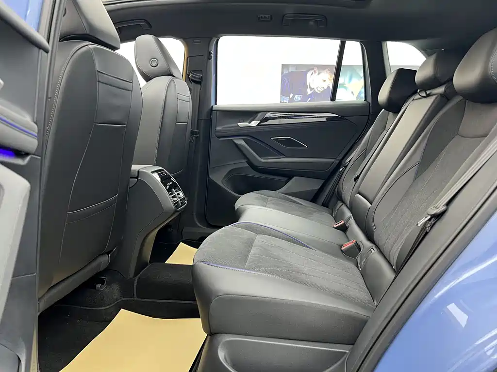 Volkswagen Volkswagen Tiguan L 2026 PRO 380TSI AWD R-Line Smart Supreme Edition 2026 - thumbnail 12