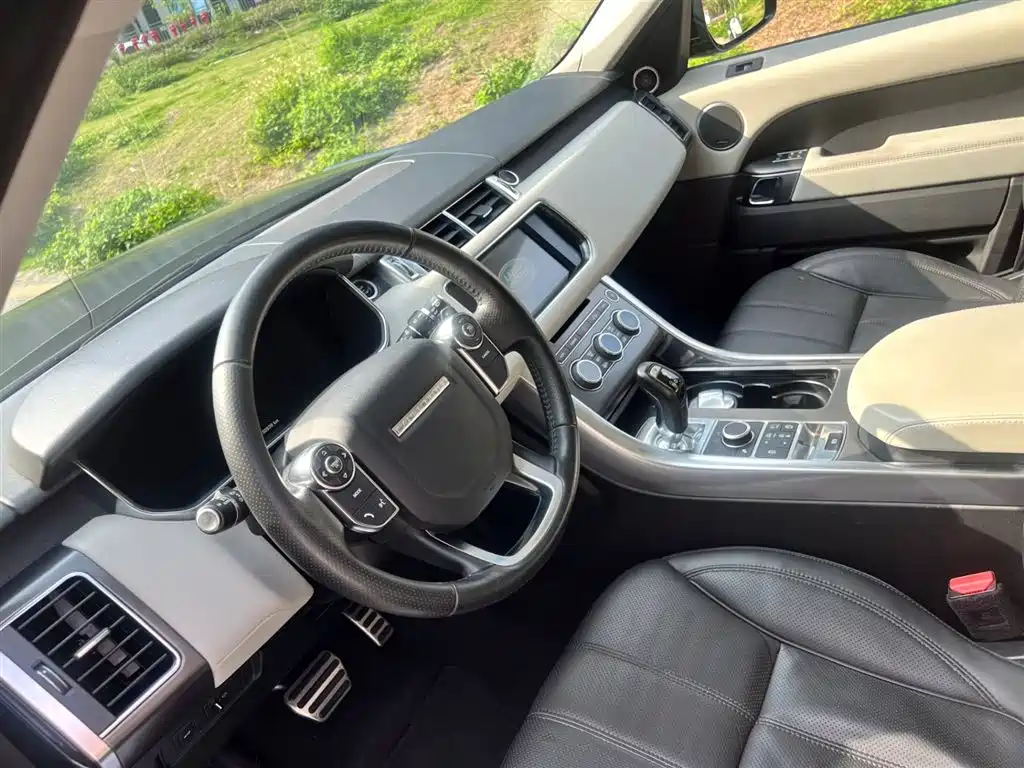 Land Rover 2015 Range Rover Sport 3.0 SC V6 HSE Dynamic 2016 - thumbnail 4