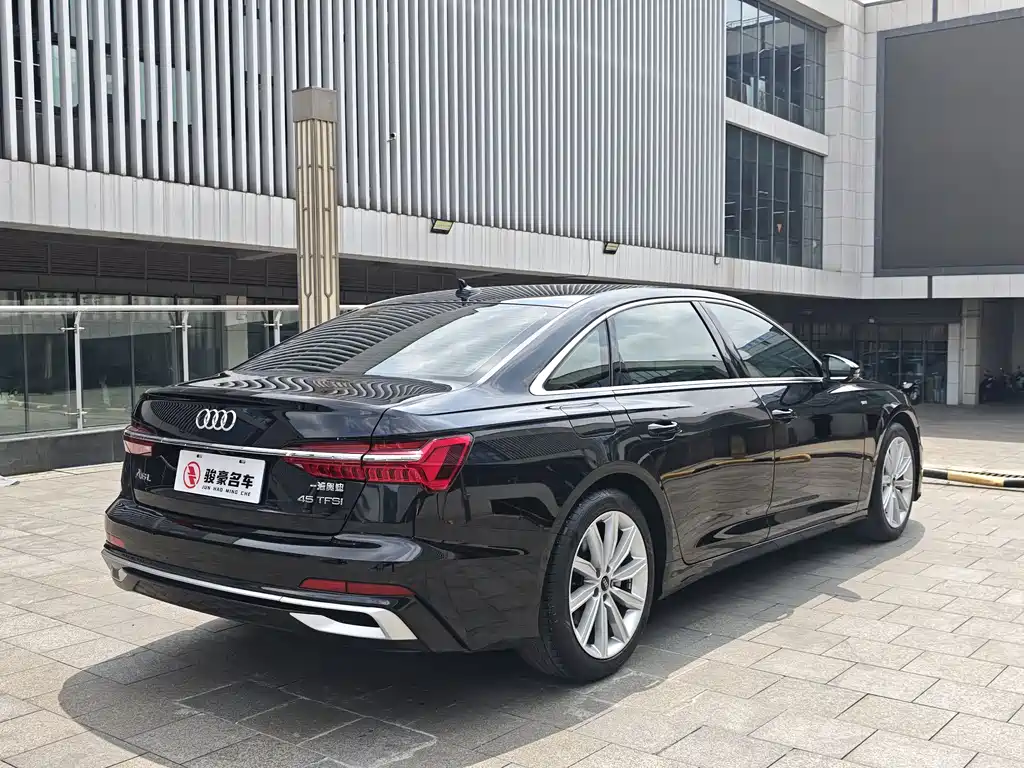 Audi Audi A6L 2023 Facelift 45 TFSI Quattro Dynamic Selection 2023 - thumbnail 25