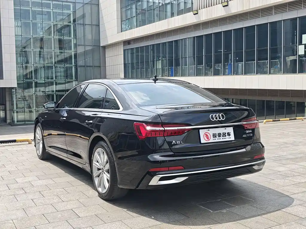 Audi Audi A6L 2023 Facelift 45 TFSI Quattro Dynamic Selection 2023 - thumbnail 26