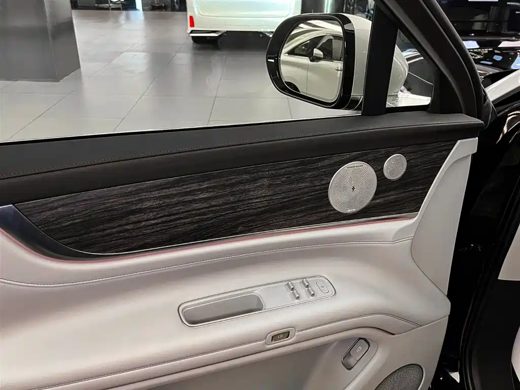 AITO AITO M9 2025 EREV Max Edition 52kWh 6-Seater (192-line LiDAR) 2025 - thumbnail 14