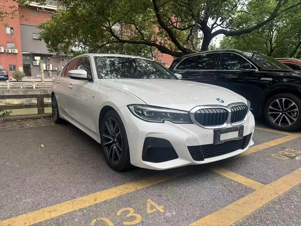 BMW BMW 3 Series 2022 325Li M Sport Package 2022 - thumbnail 3