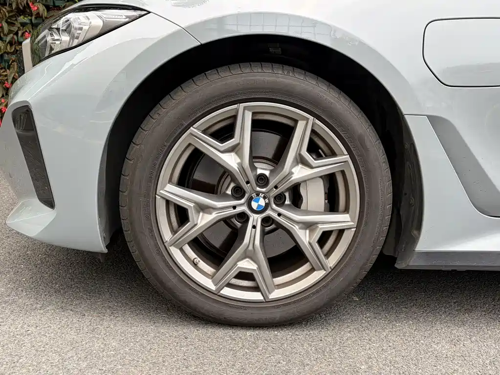 BMW BMW i3 2025 eDrive 35 L 2024 - thumbnail 7