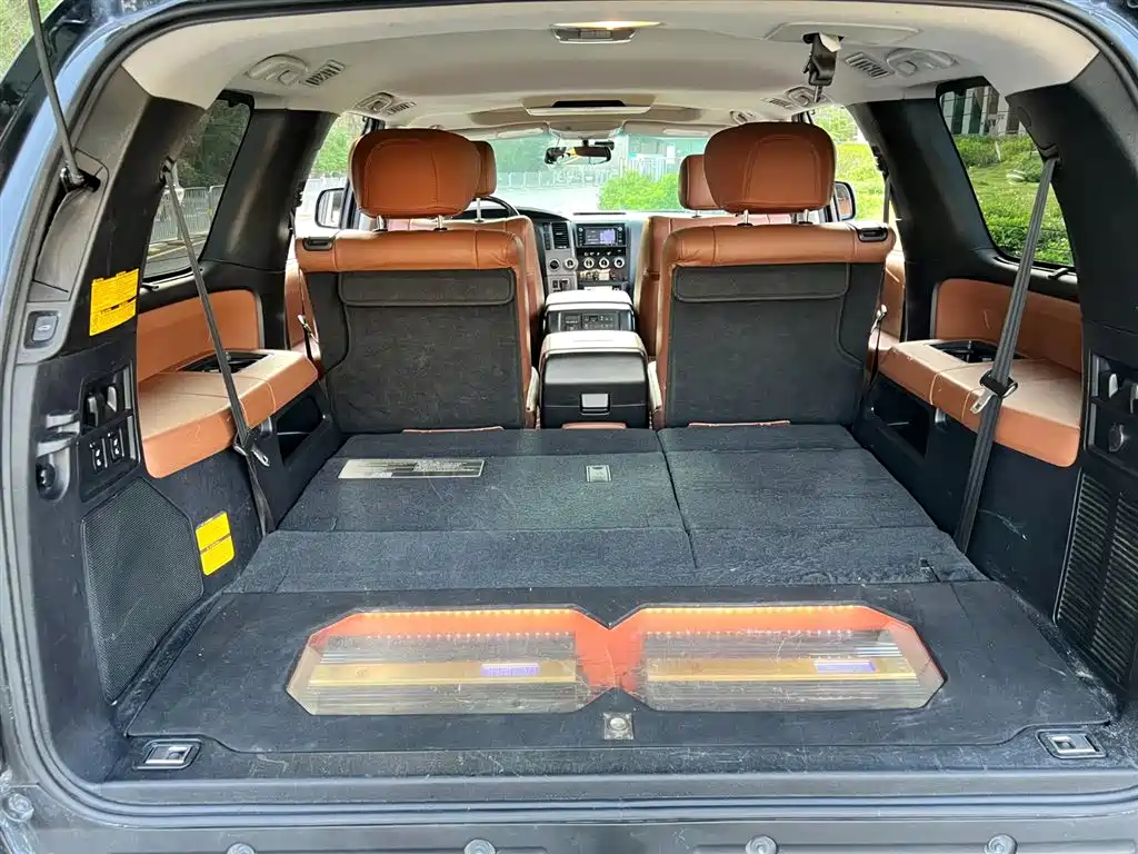 Toyota Toyota Sequoia 2010 5.7 Platinum 2014 - thumbnail 11