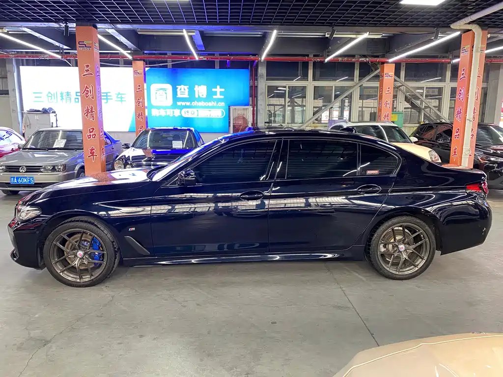 BMW BMW 5 Series 2022 Facelift 525Li M Sport Package 2022 - thumbnail 8