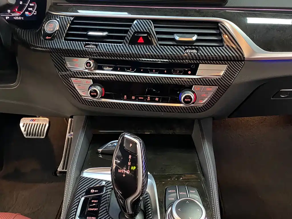 BMW BMW 5 Series 2022 Facelift 525Li M Sport Package 2022 - thumbnail 15