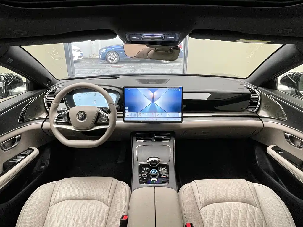 BYD Han 2025 DM-i Intelligent Driving Edition 125km LiDAR Flagship 2025 - thumbnail 12