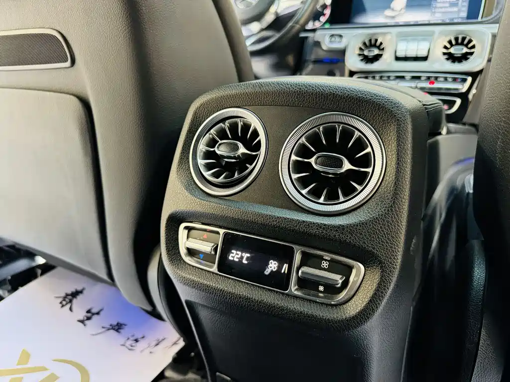 Mercedes-Benz Mercedes-Benz G-Class 2022 G 500 2023 - thumbnail 10