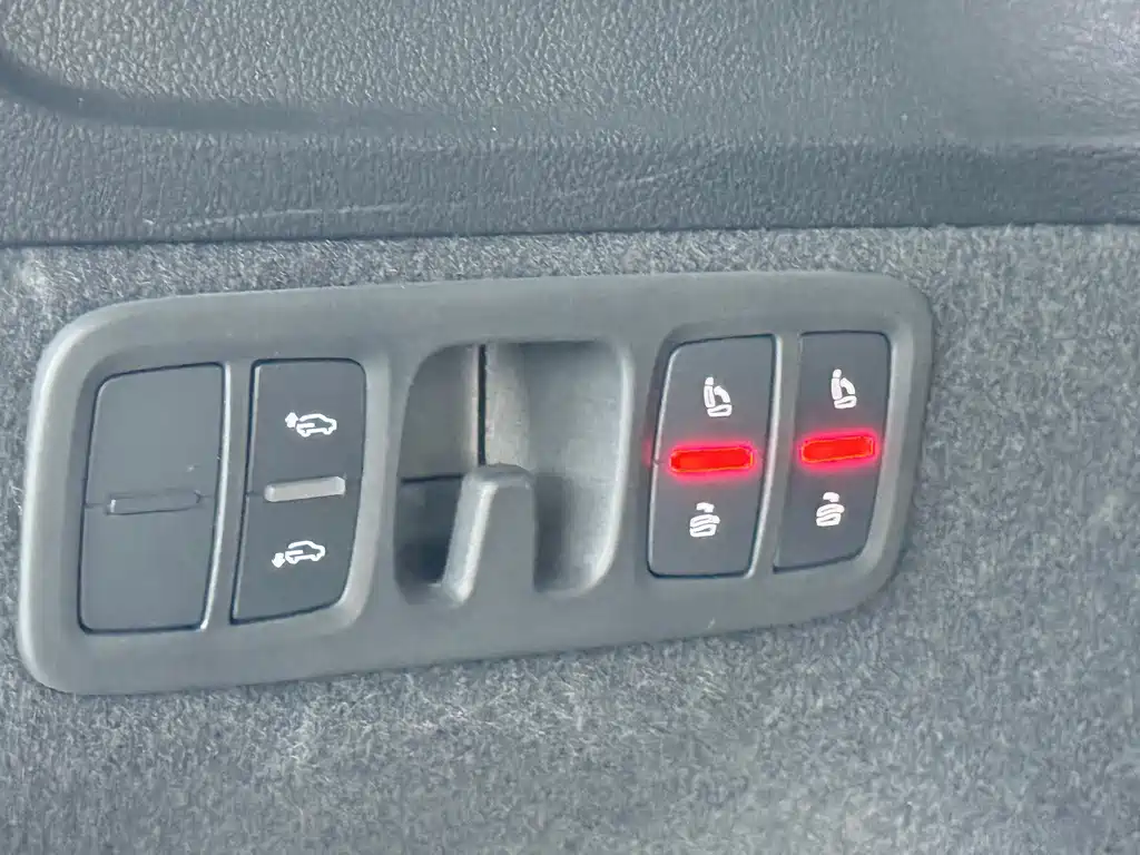 Audi Audi Q7 2020 55 TFSI quattro S line 2020 - thumbnail 17