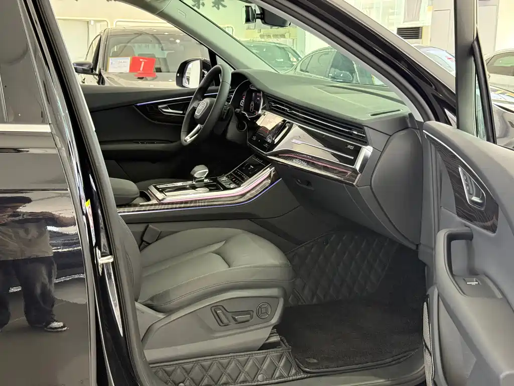 Audi Audi Q7 2020 55 TFSI quattro S line 2020 - thumbnail 20