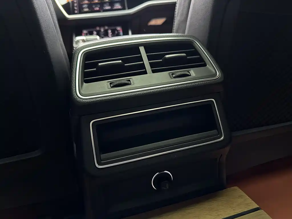Audi Audi A6L 2021 40 TFSI Luxury Dynamic Edition 2020 - thumbnail 23