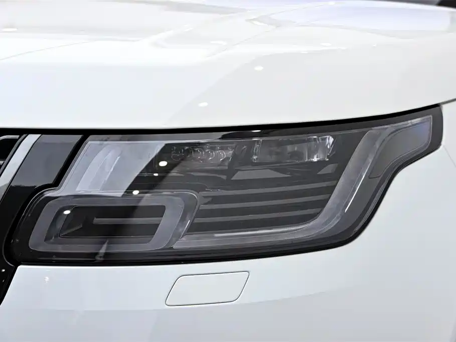 Land Rover Range Rover 2019 3.0T Middle East Edition 2019 - thumbnail 10
