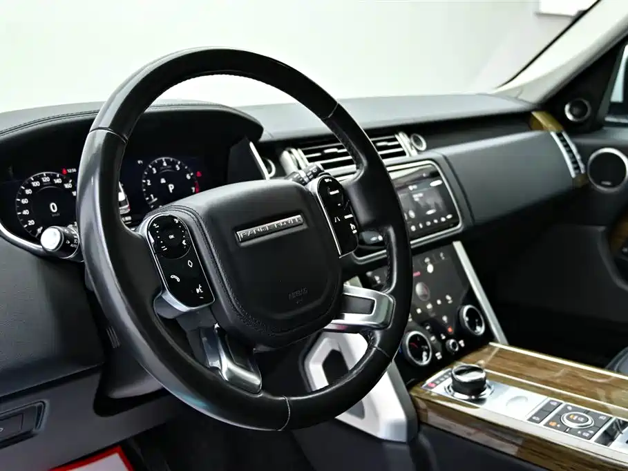 Land Rover Range Rover 2019 3.0T Middle East Edition 2019 - thumbnail 15
