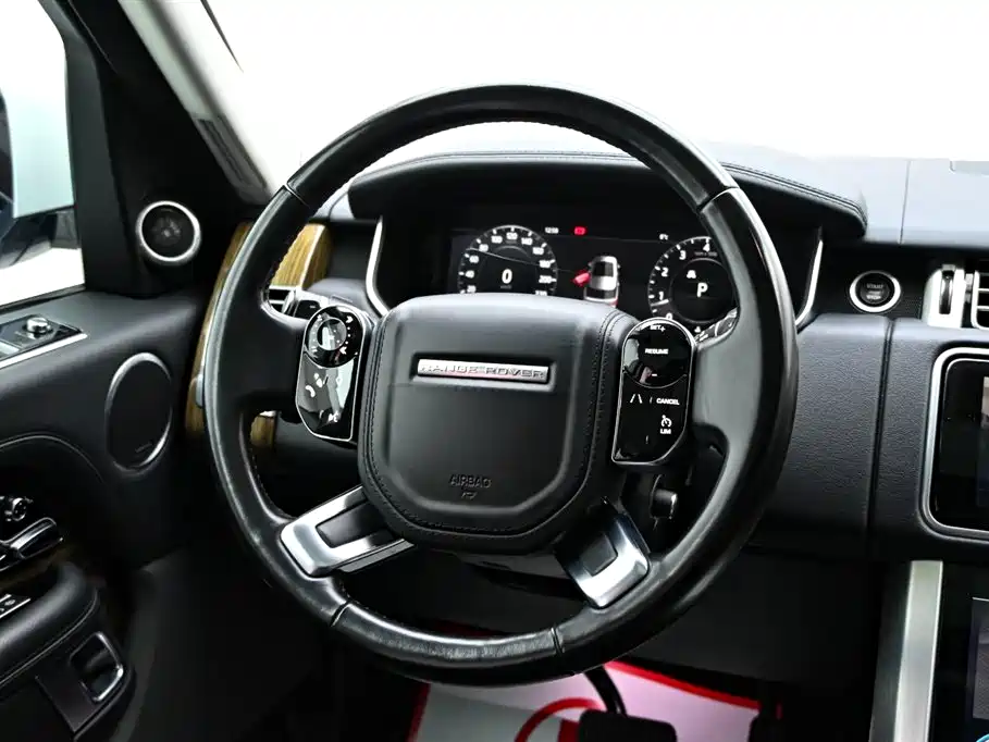 Land Rover Range Rover 2019 3.0T Middle East Edition 2019 - thumbnail 19