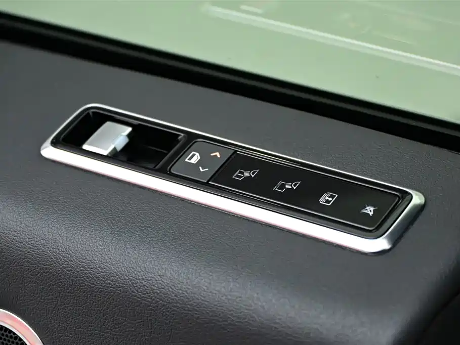 Land Rover Range Rover 2019 3.0T Middle East Edition 2019 - thumbnail 26