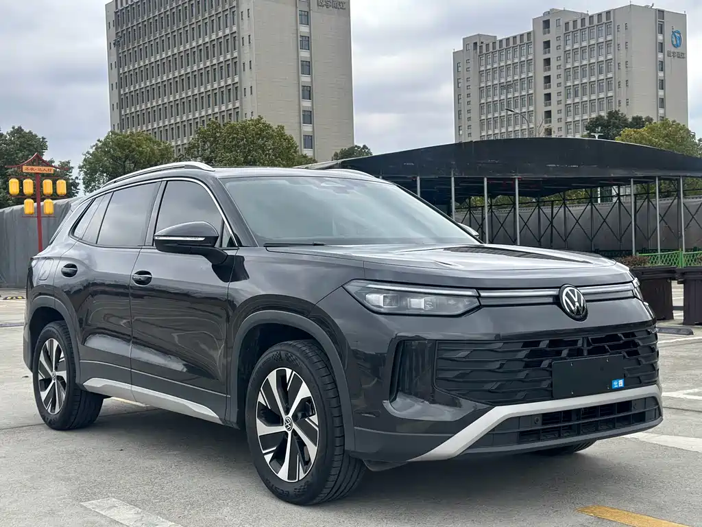 Volkswagen Tayron L 2025 330TSI FWD Elite 2025 - thumbnail 3