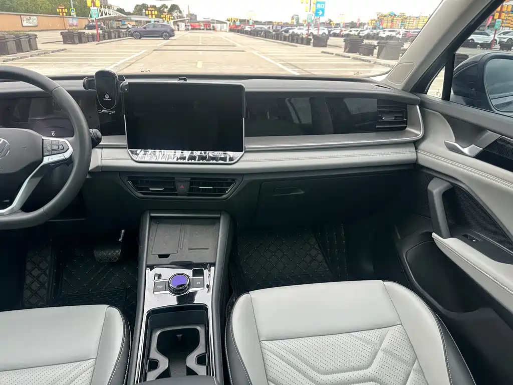 Volkswagen Tayron L 2025 330TSI FWD Elite 2025 - thumbnail 12