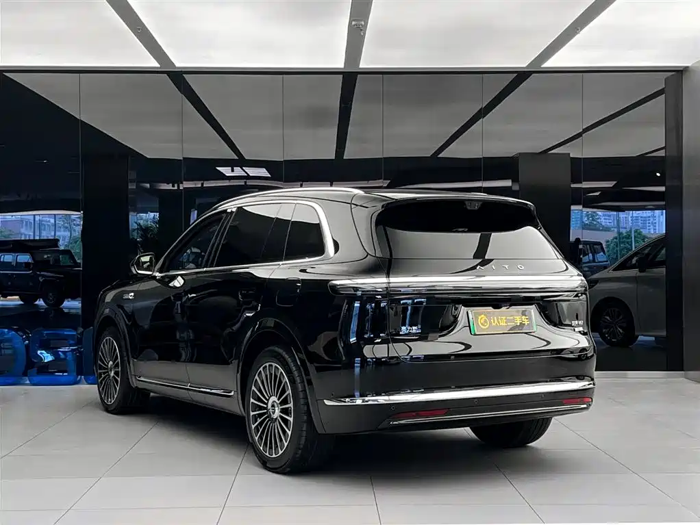 AITO AITO M7 2026 EREV Max AWD 5-Seater (896-line LiDAR) 2025 - thumbnail 4