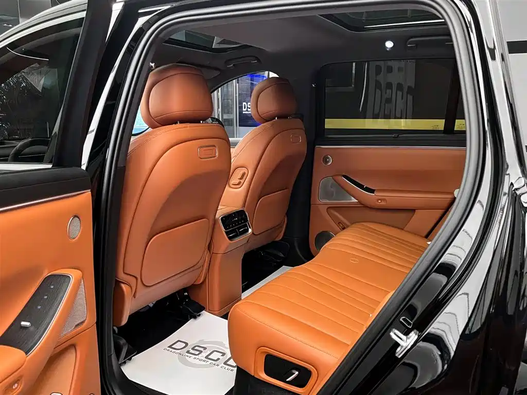 AITO AITO M7 2026 EREV Max AWD 5-Seater (896-line LiDAR) 2025 - thumbnail 8