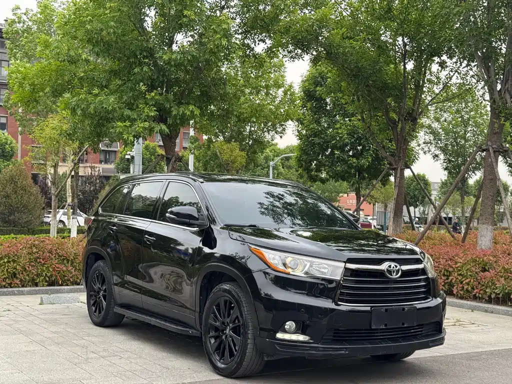 Toyota Highlander 2017 2.0T AWD Black Limited Edition 2017 - thumbnail 3