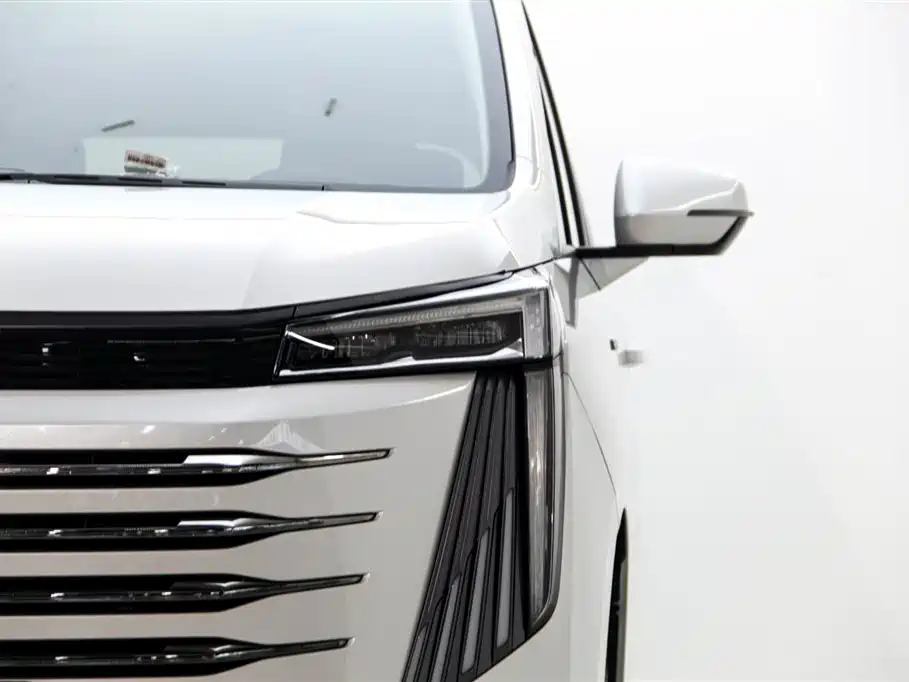 GAC Trumpchi GAC Trumpchi E9 2025 Super Fast Charging Exclusive Edition 2025 - thumbnail 28