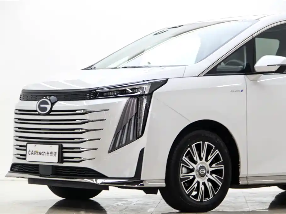 GAC Trumpchi GAC Trumpchi E9 2025 Super Fast Charging Exclusive Edition 2025 - thumbnail 30