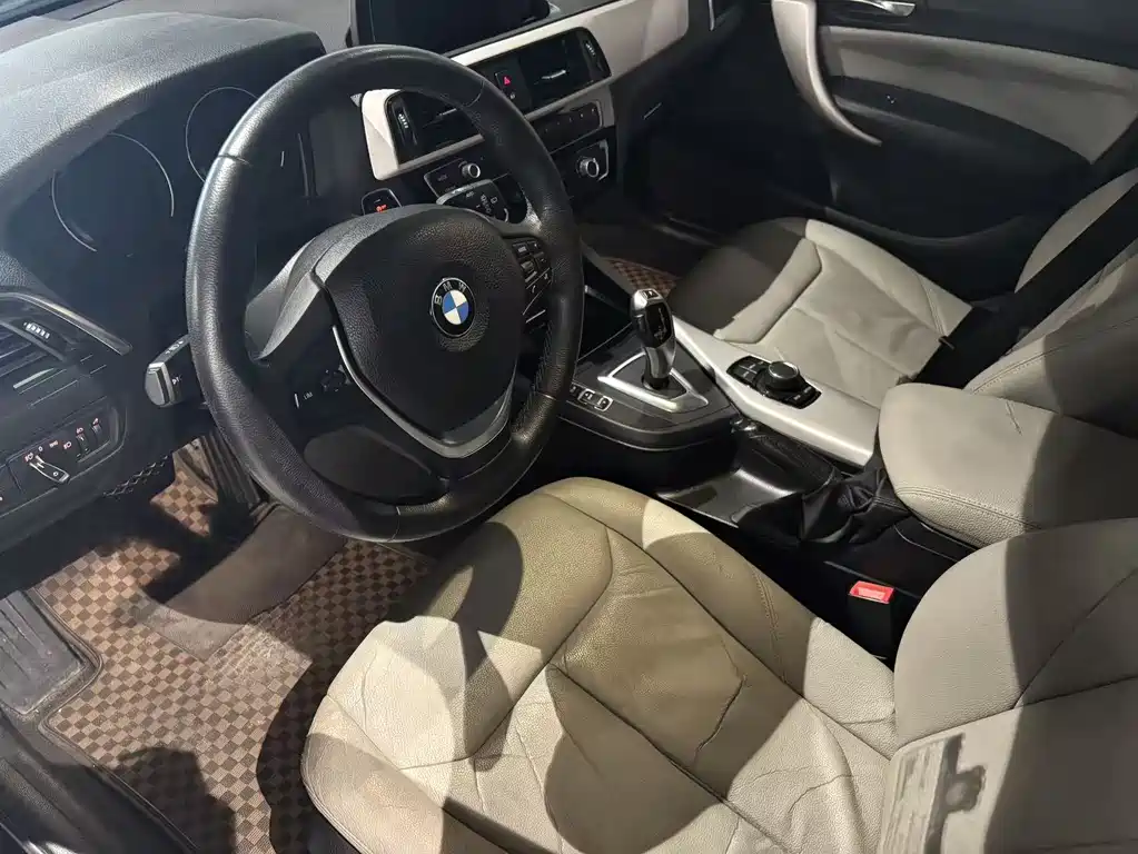 BMW BMW 1 Series (Import) 2016 118i Leading Edition 2018 - thumbnail 10