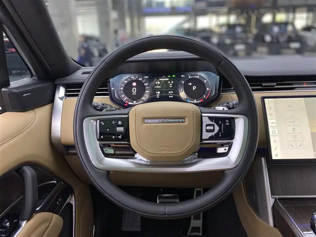 Land Rover Range Rover 2025 3.0 L6 400PS Autobiography LWB 2025 - thumbnail 5