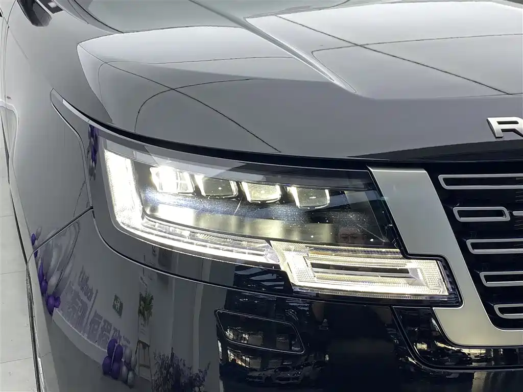 Land Rover Range Rover 2025 3.0 L6 400PS Autobiography LWB 2025 - thumbnail 30