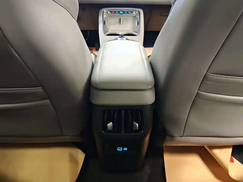 BYD BYD Sea Lion 05 EV 2025 - thumbnail 12
