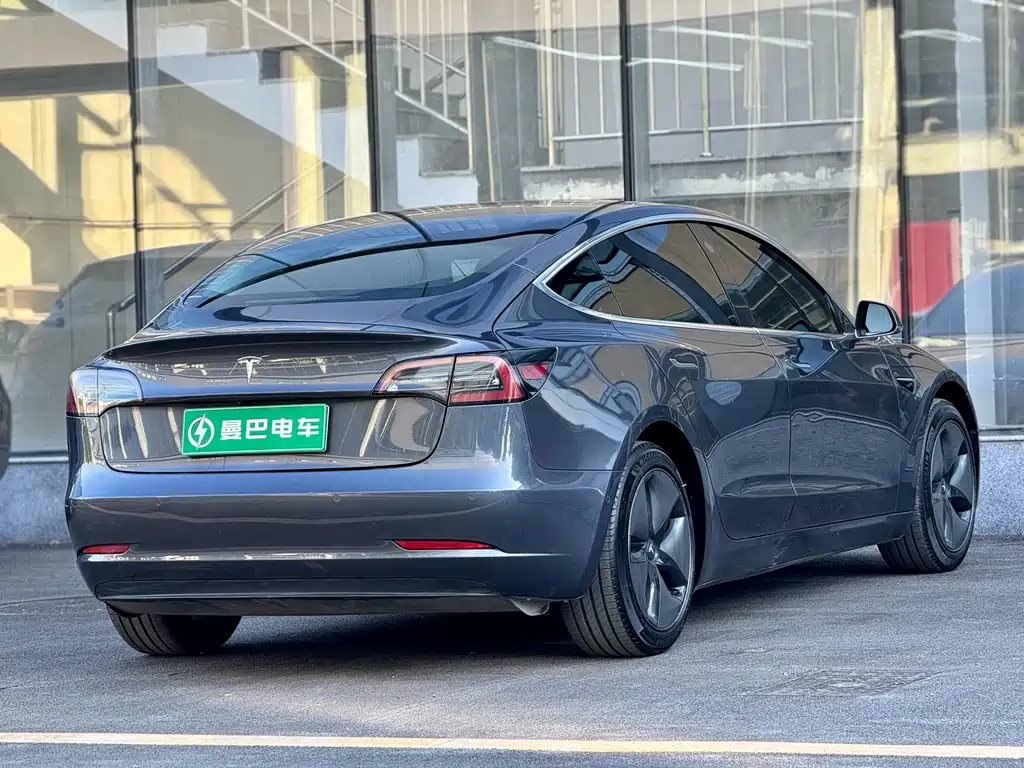 Tesla Model 3 Import 2019 Long Range Rear-Wheel Drive 2019 - thumbnail 5