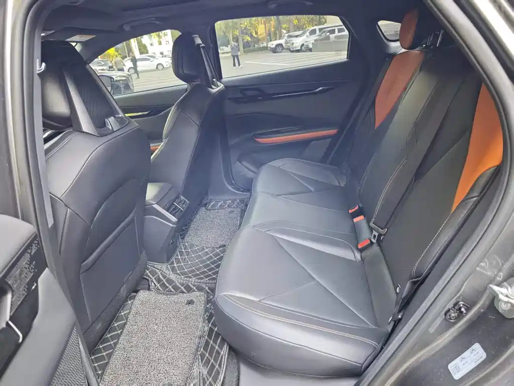 Changan Changan UNI-V iDD 2023 1.5T 113km Zhiqu Edition (Feikuai Edition) 2023 - thumbnail 5