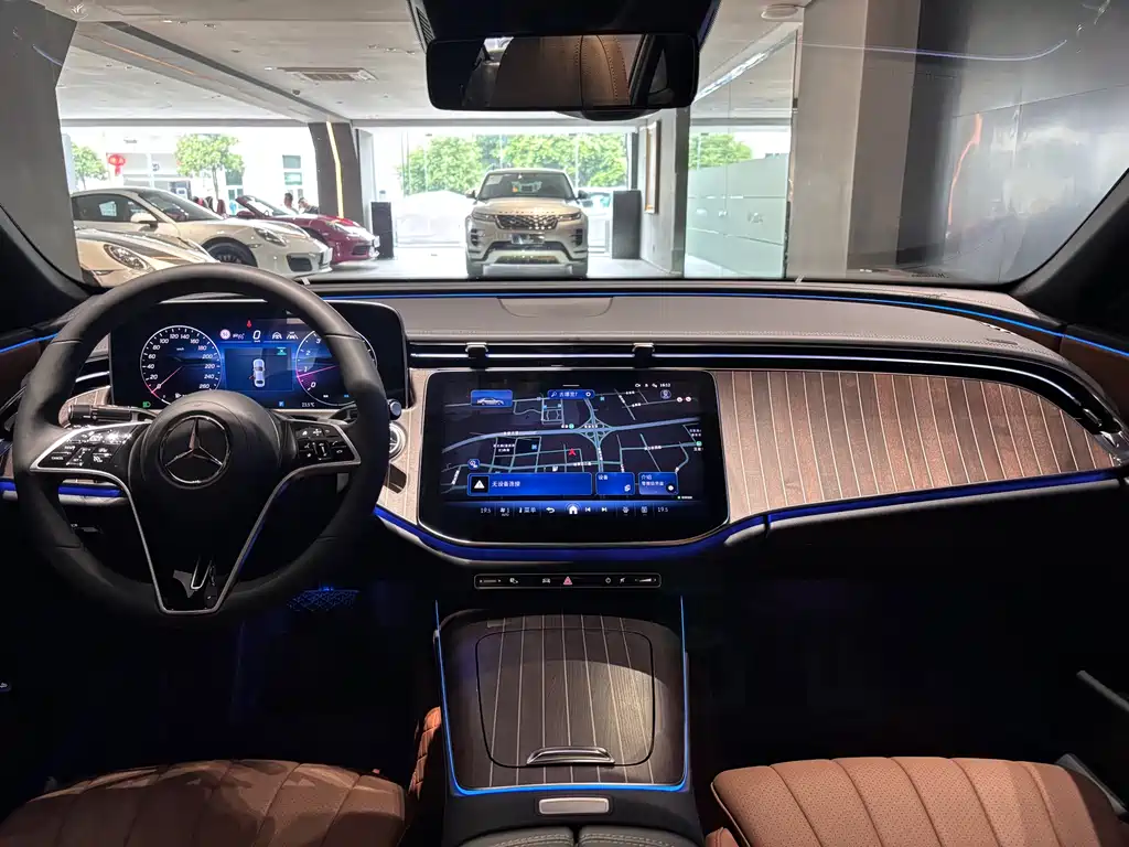 Mercedes-Benz Mercedes-Benz E-Class 2024 Facelift E 300 L Fashion 2024 - thumbnail 10