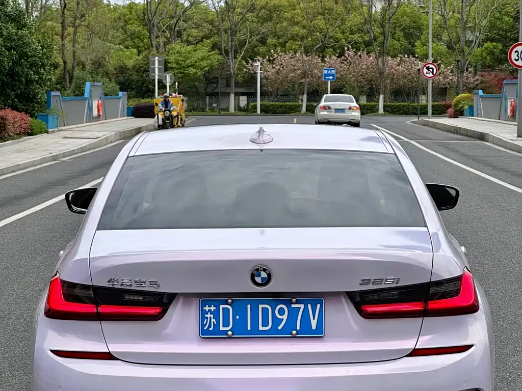 BMW BMW 3 Series 2021 325i M Sport Package 2021 - thumbnail 9