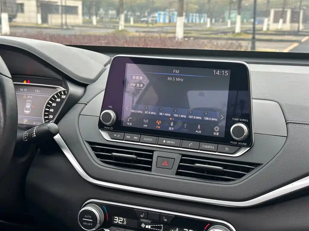 Nissan Nissan Altima 2020 Facelift 2.0L XL Upper Intelligent Driving Edition 2020 - thumbnail 9