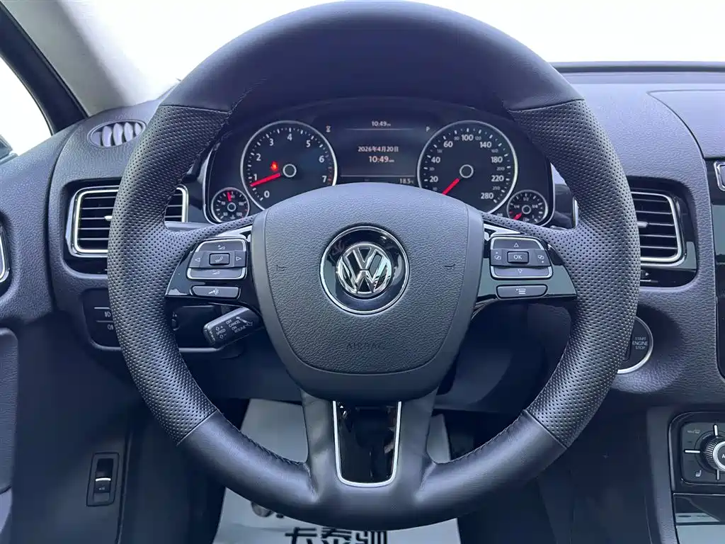 Volkswagen Volkswagen Touareg 2017 3.0TSI Offroad Edition 2017 - thumbnail 11