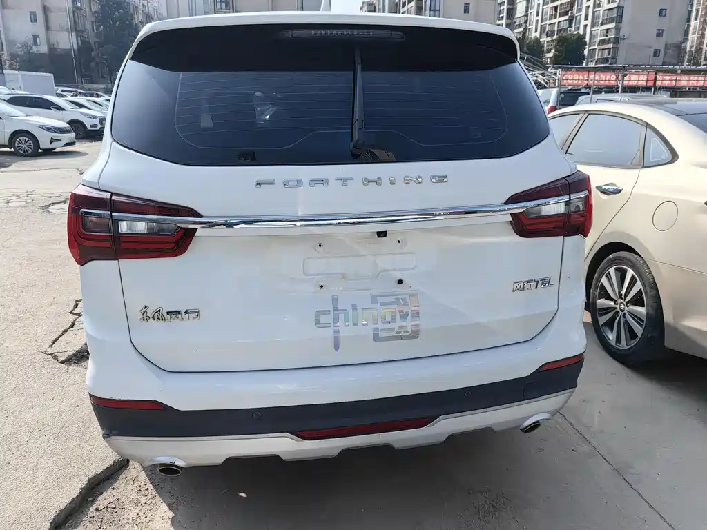 Dongfeng Fengxing Forthing T5L 2019 1.5T CVT Luxury 7-Seater 2020 - thumbnail 18