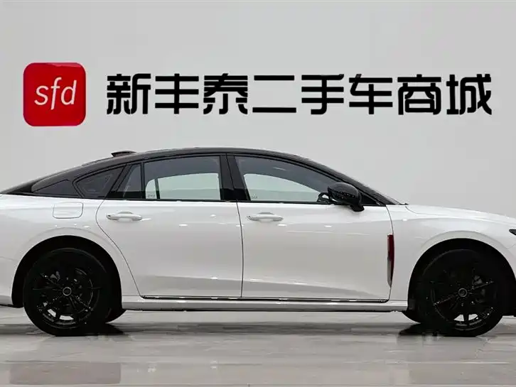 Hongqi Hongqi H6 2025 2.0T Zhishang Edition 2025 - thumbnail 3