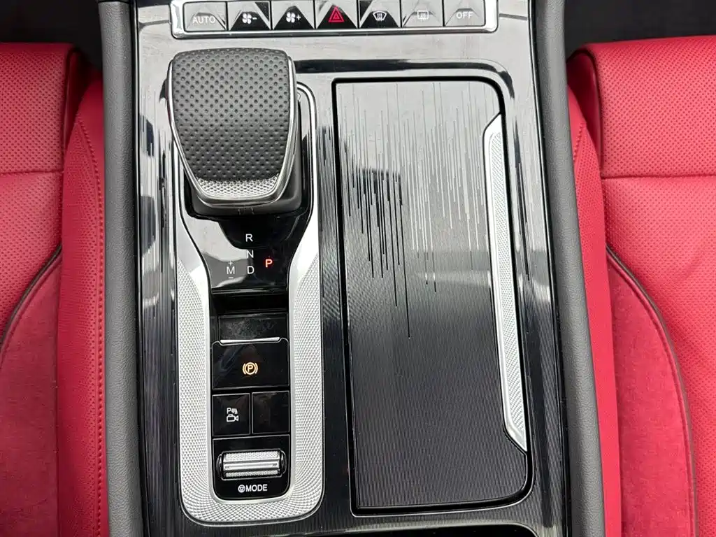 Hongqi Hongqi H6 2025 2.0T Zhishang Edition 2025 - thumbnail 13
