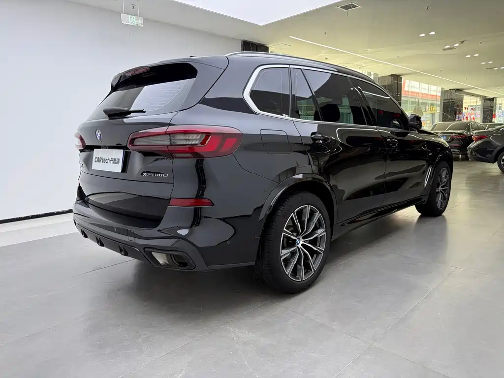 BMW BMW X5 2022 Facelift xDrive30Li M Sport Package 2023 - thumbnail 3