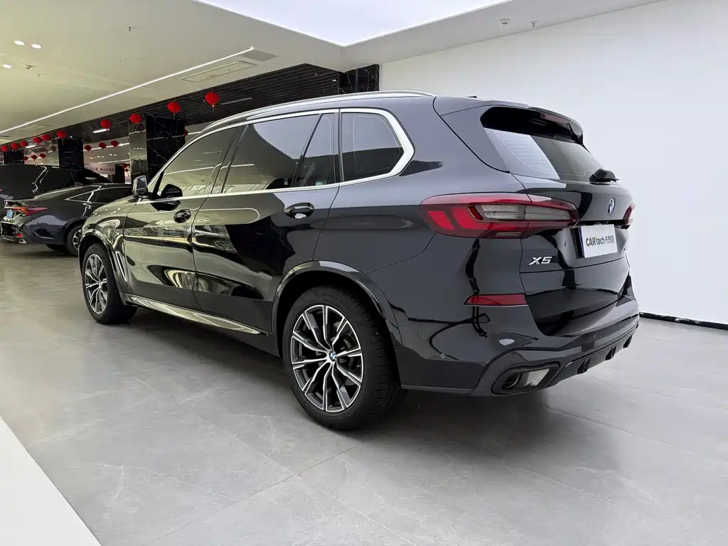 BMW BMW X5 2022 Facelift xDrive30Li M Sport Package 2023 - thumbnail 4
