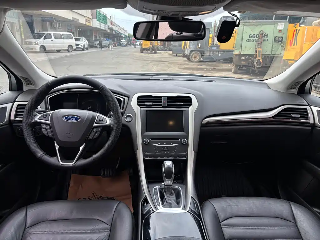Ford Ford Mondeo 2013 2.0L GTDi200 Luxury 2015 - thumbnail 4