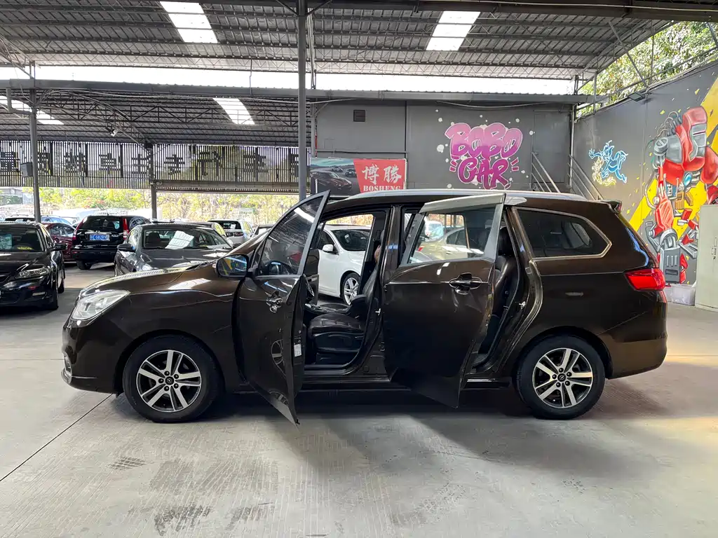 Haima Haima V70 2016 - thumbnail 4