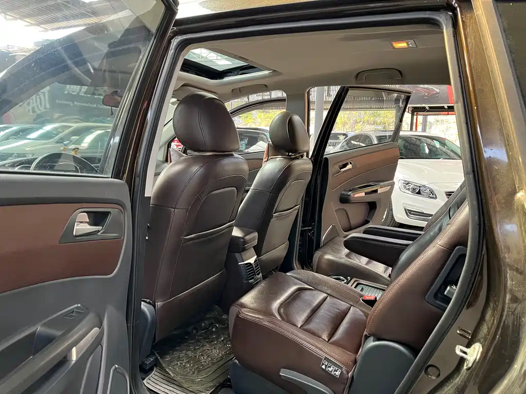 Haima Haima V70 2016 - thumbnail 16
