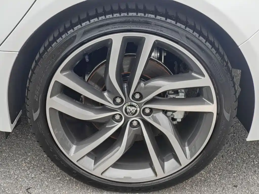 Jaguar Jaguar XFL 2024 2.0T P300 AWD Flagship Sport Edition 2026 - thumbnail 8