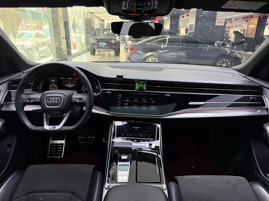 Audi Audi Q8 55 TFSI 2020 - thumbnail 8