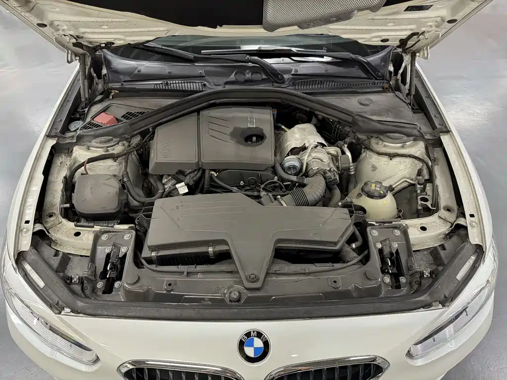 BMW BMW 1 Series 2015 120i M Sport Package 2016 - thumbnail 21