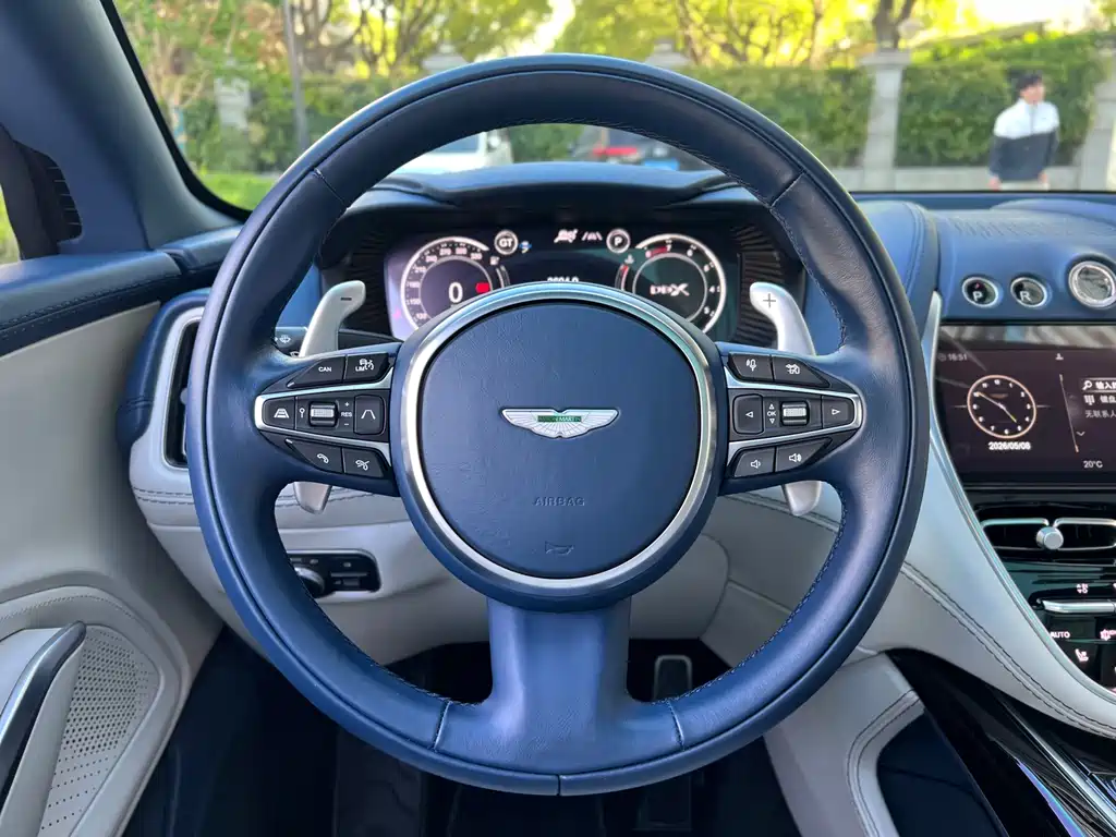 Aston Martin Aston Martin DBX 2023 4.0T V8 2024 - thumbnail 18