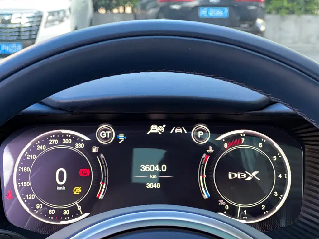 Aston Martin Aston Martin DBX 2023 4.0T V8 2024 - thumbnail 19